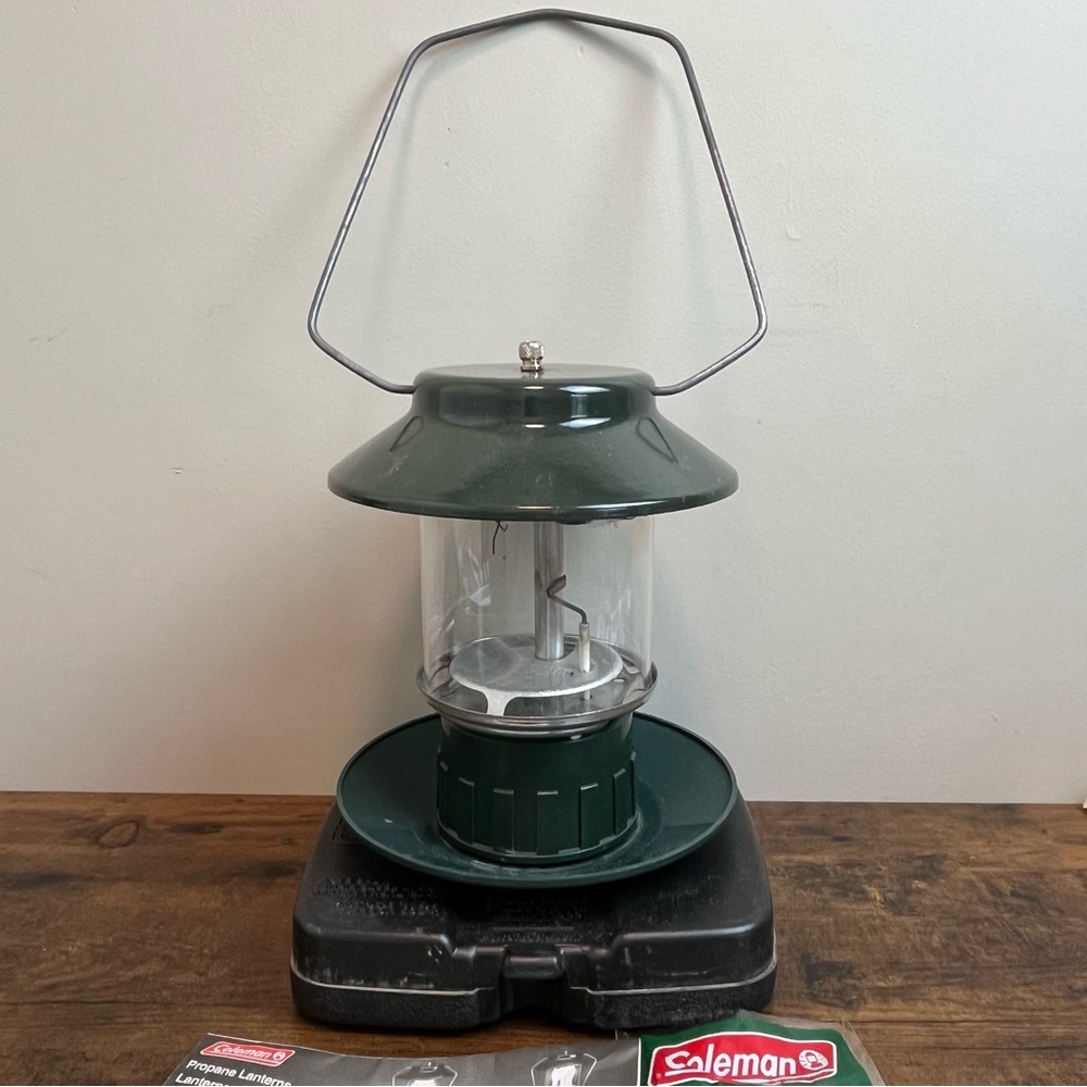 Vintage Coleman Two-Mantle Propane Lantern with Case